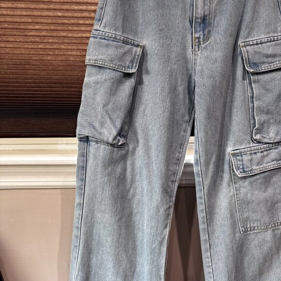 Pretty Little Thing Petite US SZ: 6 Blue Denim Cargo pants - Picture 9 of 13